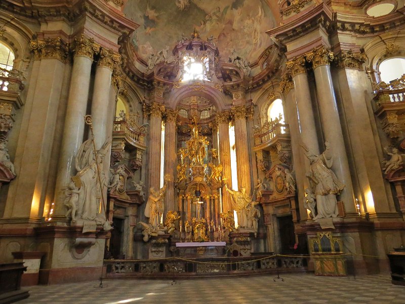 (77) Prague - St Nicholas Church (1770).JPG
